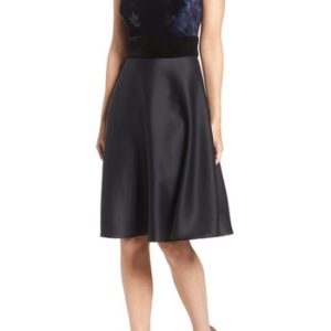 Women's Taylor Dresses Fit & Flare Dress