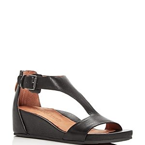 Gentle Souls Women's Gisele Leather Platform Wedge Sandals