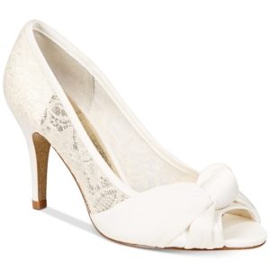 Adrianna Papell Francesca Evening Pumps Women's Shoes