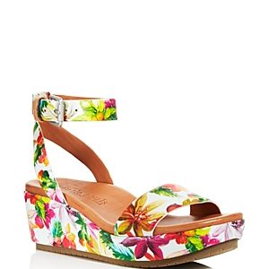 Gentle Souls Women's Morrie Printed Leather Platform Wedge Sandals