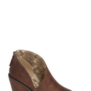 Women's Band Of Gypsies Tusk Bootie, Size 6.5 M - Brown