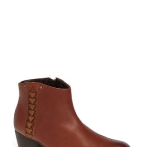 Women's Clarks Maypearl Fawn Bootie, Size 6 M - Brown