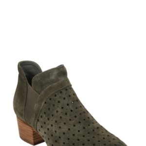 Women's Earth Keren Bootie, Size 5 M - Green