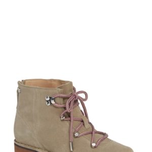 Women's Hush Puppies Catelyn Hiker Bootie, Size 7 W - Beige