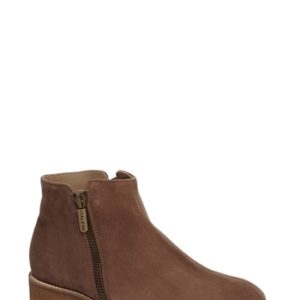 Women's Italeau Foliana Waterproof Bootie, Size 5US / 35EU - Brown