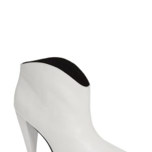 Women's Jeffrey Campbell Furiosa Bootie, Size 5 M - White