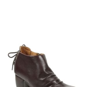 Women's L'Amour Des Pieds Priour Bootie, Size 6 M - Brown