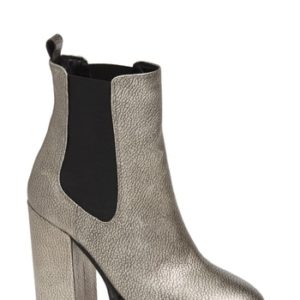 Women's Linea Paolo Hedy Chelsea Bootie, Size 6 M - Grey