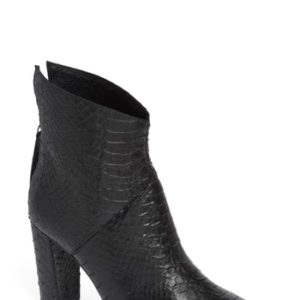 Women's Matisse Tinsel Bootie, Size 6 M - Black