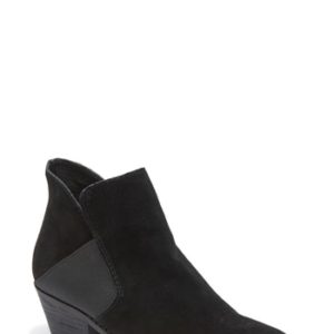 Women's Me Too Zada Bootie, Size 6 M - Black