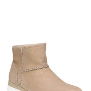 Women's Naturalizer Julian Bootie, Size 9 M - Beige