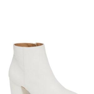 Women's Nic+Zoe Amorie Bootie, Size 6 M - White