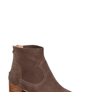 Women's Ugg Bandera Bootie, Size 5 M - Brown