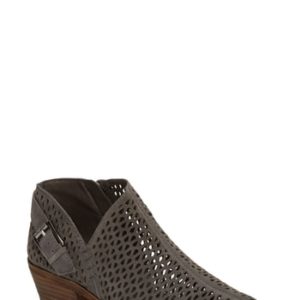 Women's Vince Camuto Phandra Bootie, Size 4 M - Grey