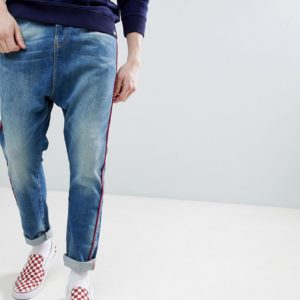 ASOS DESIGN Drop Crotch Jeans In Mid Wash Neppy Blue With Red Piping - Blue